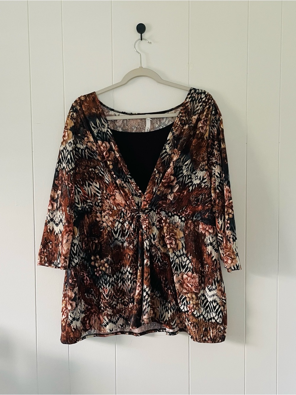 NY Collection Brown Multi Print V-Neck Blouse